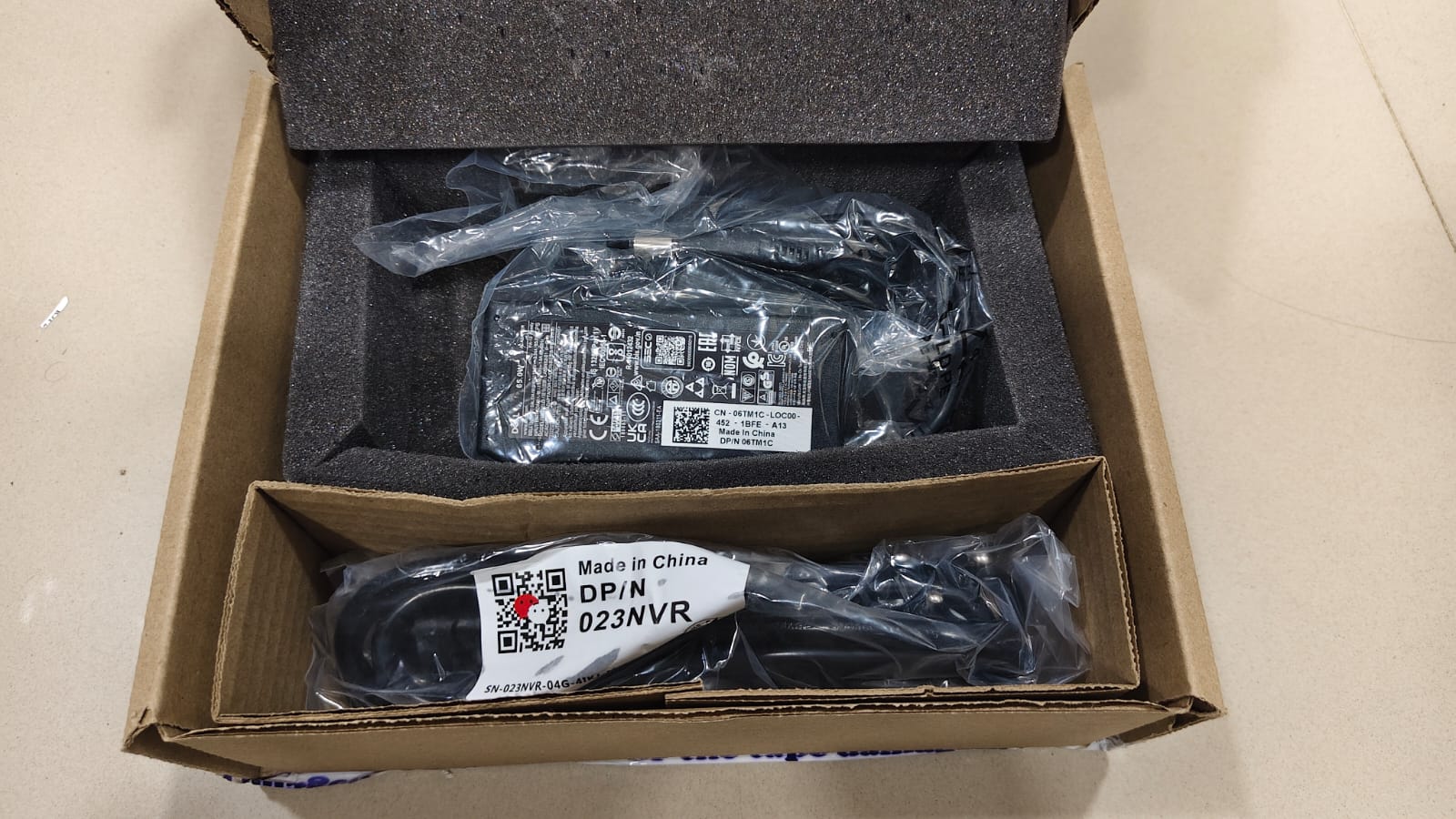 19.5V 3.34A 65W Laptop Charger for Dell Compatible P/N LA65NS2-01 928G4 65W AC Adapter Power Supply Charger UK Dell Big Pin-- MPN: 6TM1C - Image 3